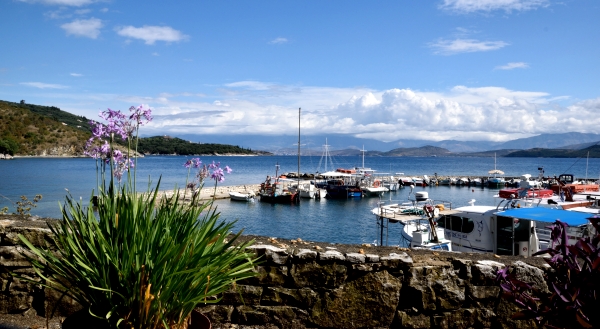 Kouloura Hafen Der kleine Hafen in Kouloura | Korfu