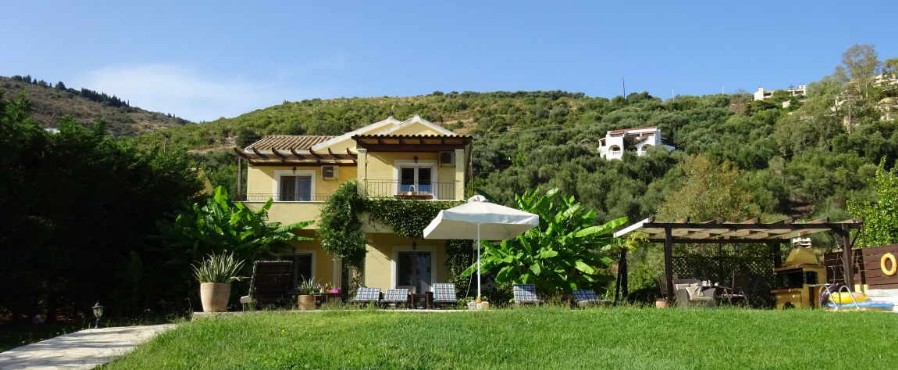 Direkt am Strand liegt die Villa Thalassa | Nordkorfu Strandvilla Thalassa Korfu